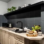 Zapotoczny Hotel apartamentowy Ząb