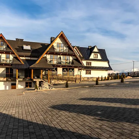 Zapotoczny 3* 자브