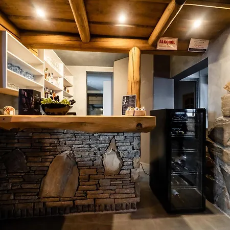 Zapotoczny Aparthotel 3*