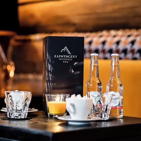 Zapotoczny 아파트호텔 자브